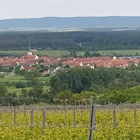 An Der Dorfmauer *